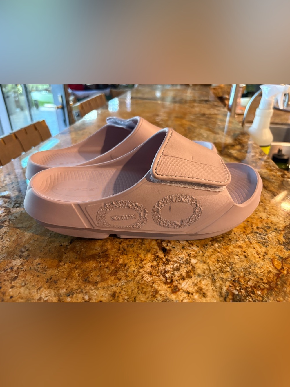 Oofos Ooahhh Sport Flex Recovery Slide Sandal sz 41 W10 M 8 Star Dust